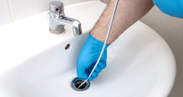 Conseils de débouchage d'une canalisation d'eaux usées