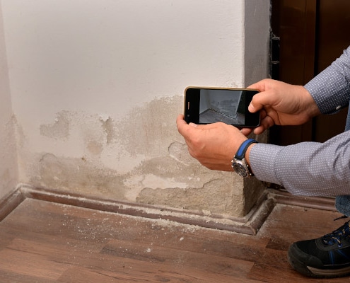 Infiltration d'eau dans les murs : le drainage pour éviter les problèmes
